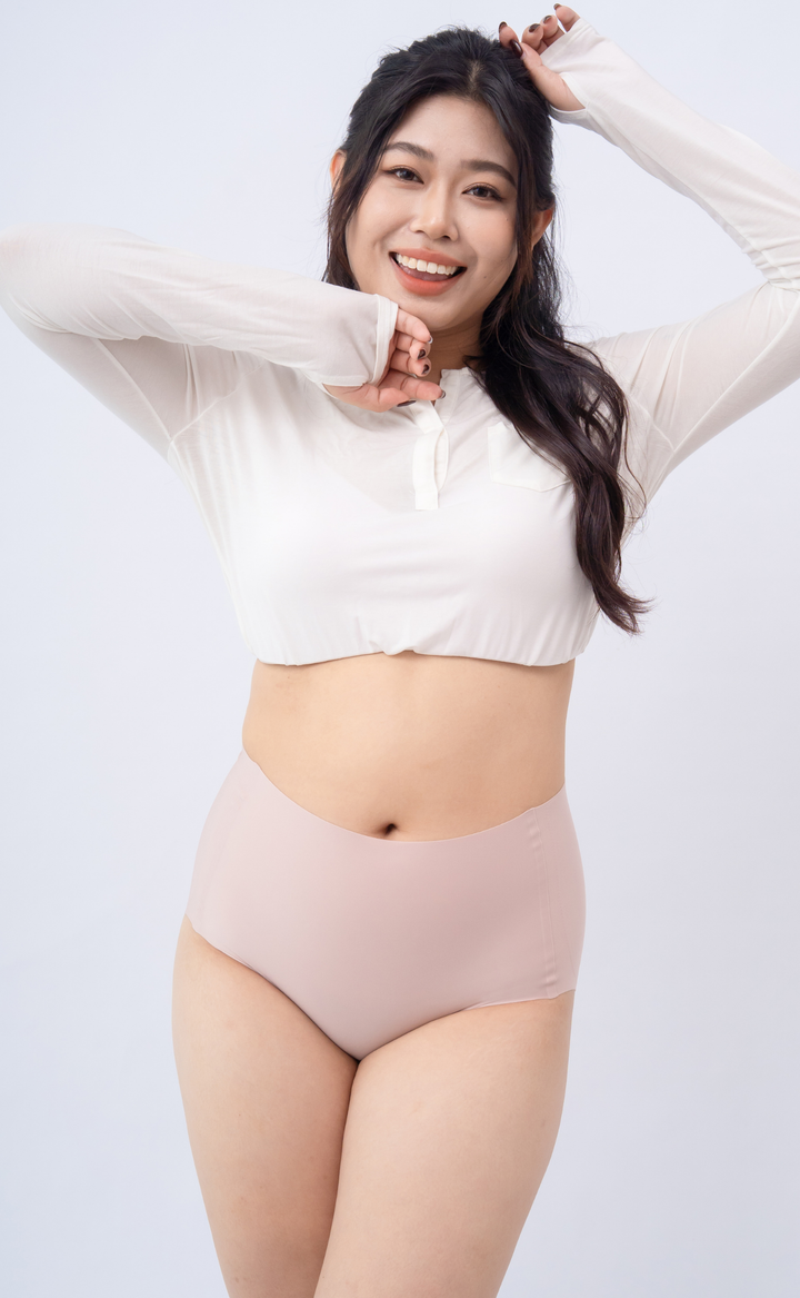 Bare Lift • Shaping Seamless Panty (Light Control)