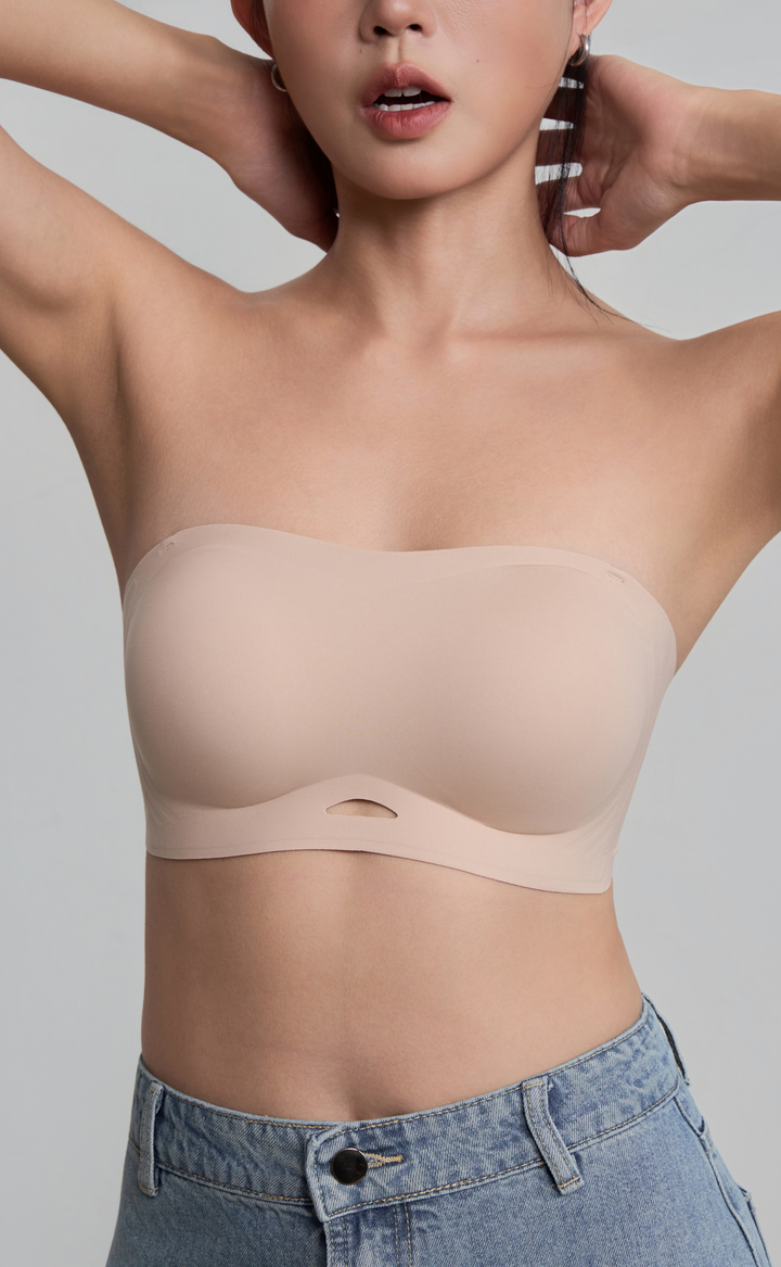 Curvy Bun • Seamless Strapless Bra