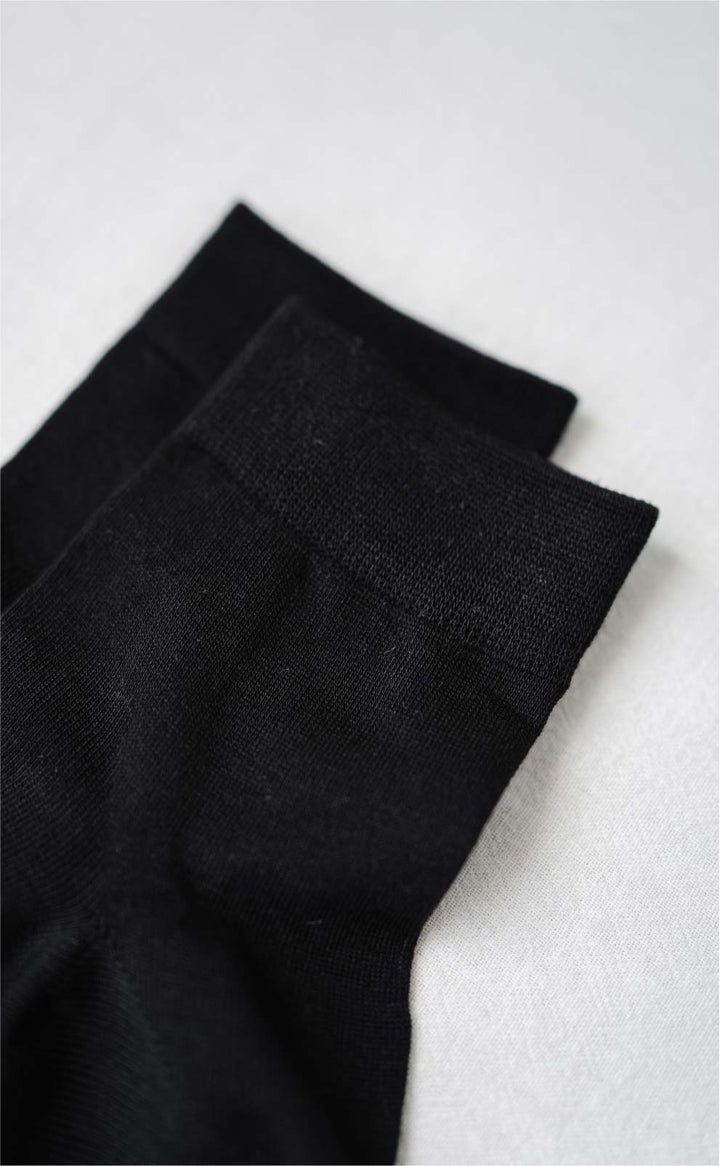Pure •  Women Crew Socks (Jet Black)
